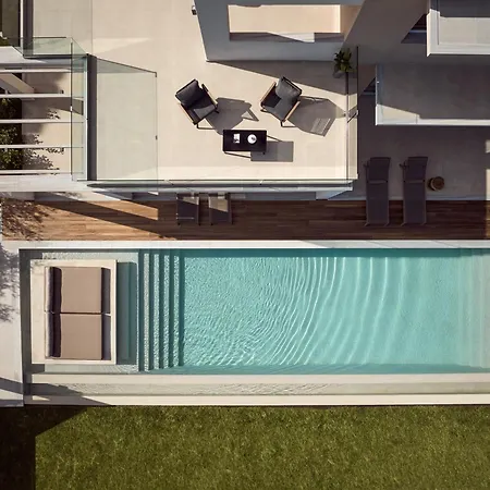 Hora Ionica Villa, Private Pool & 10acre Greenland, By Thinkvilla Koukounariá